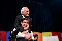 Büyükşehir tiyatroseverleri “Bizim Tayfa” ile buluşturdu