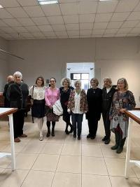 “BİR” DAKİKALIK SANAT DURUŞU; ‘NİSAN GEÇİDİ ÇAĞDAŞ SANAT SERGİSİ’ AYVALIK’TA