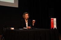 Kadın Hakları Uzmanı Moroğlu, Balıkesirlilerle buluştu