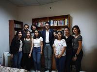 SINAVLAR BİTTİ ÖĞRENCİLER EVİNE GİDEMİYOR!