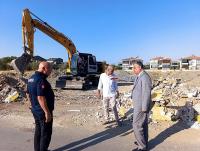 Şahindere’de moloz yığınları kaldırılıyor