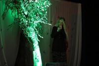 EDREMİT’TE SARIKIZ EFSANESİ MÜZİKLİ TİYATRO İLE SAHNELENDİ