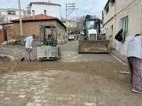 EDREMİT’TE BOZULAN YOLLARA MÜDAHALE