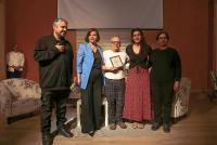 HATIRLA EY PERİ, İZMİR'DE DAKİKALARCA AYAKTA ALKIŞLANDI...