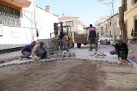 EDREMİT’TE DOĞALGAZDAN BOZULAN YOLLAR YENİLENİYOR