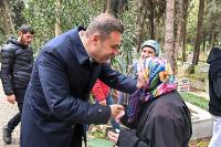 AHMET AKIN RAMAZAN BAYRAMI COŞKUSUNU HEMŞEHRİLERİYLE PAYLAŞTI