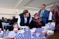 Akın’dan Kaymak Yapım ve Bal Dolum Tesisi müjdesi