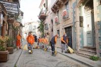 TARİHİ KENT SOKAKLARI İÇİN “TEMİZLİK ORDUSU” İŞBAŞINDA