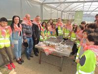 UĞUR OKULLARI NARLIDERE KAMPÜSÜ ORTAOKULU ÖĞRENCILERI’NDEN 'YAŞASIN ÇIFTÇI, YAŞASIN TARIM' PROJESI