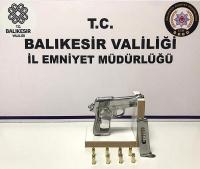 BALIKESIR'DE ARANAN 30 ŞAHIS YAKALANDI