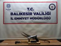 BALIKESIR'DE ARANAN 25 ŞAHIS YAKALANDI