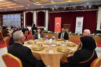 VALI ŞILDAK ŞEHIT AILELERI ILE İFTARDA BULUŞTU