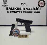 BALIKESIR'DE ARANAN 30 ŞAHIS YAKALANDI