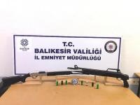 BALIKESIR'DE ARANAN 24 ŞAHIS YAKALANDI