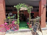 REFIKA CAFE EDREMIT AÇILDI