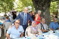 HUZUREVİ SAKİNLERİ VE ŞEHİT AİLELERİYLE BABALAR GÜNÜ BULUŞMASI