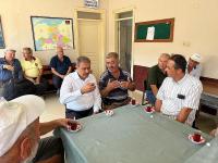 KÜRSE MAHALLESINDE ÇAY MOLASI