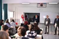 VALI ŞILDAK'TAN OKUL ZIYARETI