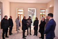 VALI ŞILDAK RESTORASYON ÇALIŞMALARINI İNCELEDI