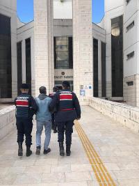 JASAT FİRARİ ARANAN ŞAHISLARIN TAKİBİNE DEVAM EDİYOR.