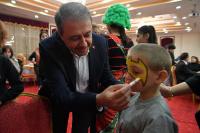 VALI AMCAYLA NEŞE DOLU İFTAR