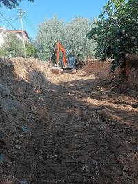 KANAL VE DERELER TEMİZLENİYOR