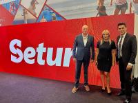 AYVALIK HEYETİ ANTALYA TURİZM FUARI’NDAYDI