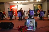 AYVALIKLI KADINLAR VERDİKLERİ KONSERLE KADIN FARKINDALIĞINI GÖZLER ÖNÜNE SERDİ