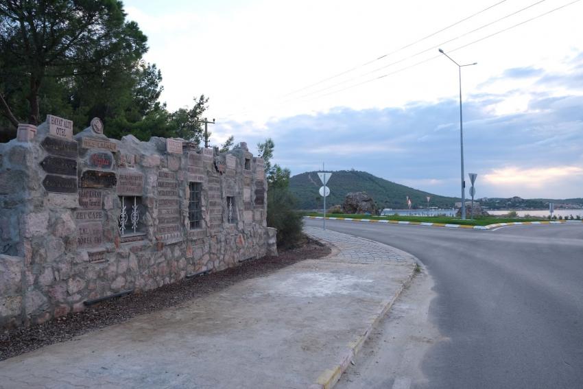 KÜÇÜKKÖY SANAT DUVARI TAMAMLANDI