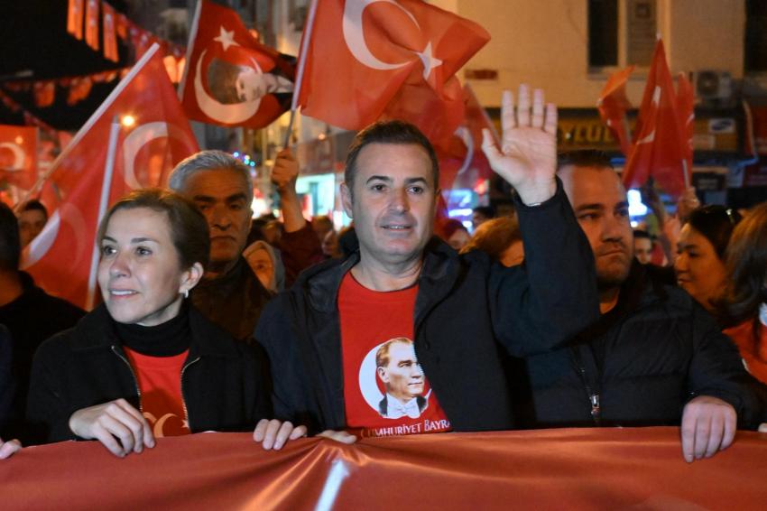 Akın, “Cumhuriyet kimsesizlerin kimsesidir”