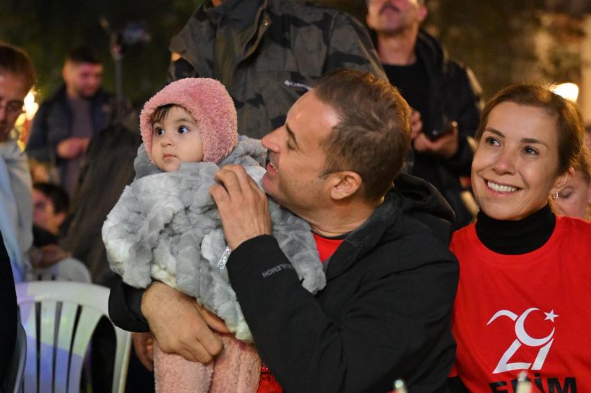 Akın, “Cumhuriyet kimsesizlerin kimsesidir”