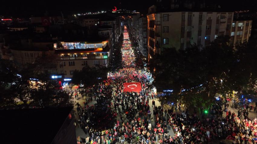 Akın, “Cumhuriyet kimsesizlerin kimsesidir”