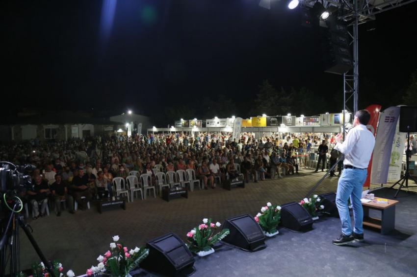 5. EDREMIT KITAP FUARI’NDA BEŞINCI GÜN GERIDE KALDI