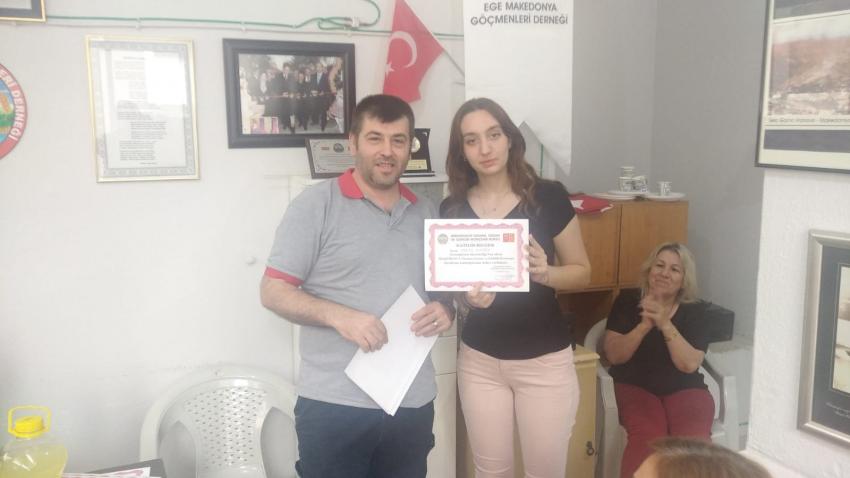 MAKEDONCA KURSUNA KATILANLARA BELGELERİ VERİLDİ