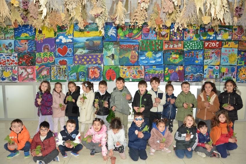 BAÇEM’de öğrencilerle uygulamalı bitki dersi