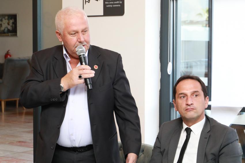 BAŞKAN DEVECİLER MUHTARLAR İLE BULUŞTU