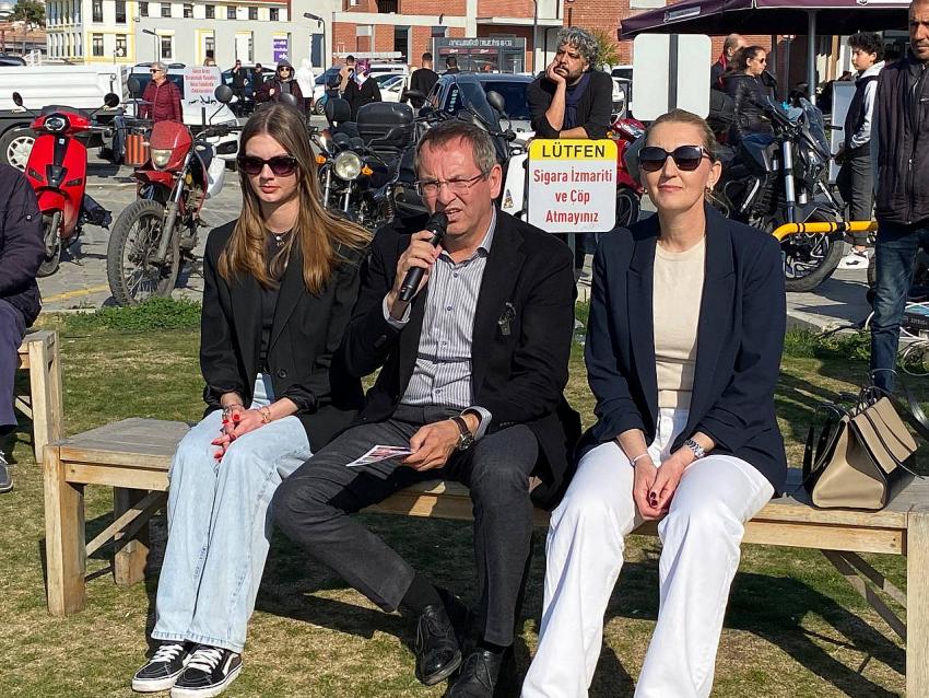 AYVALIK’TA MESUT ERGİN GENÇLERLE BULUŞTU