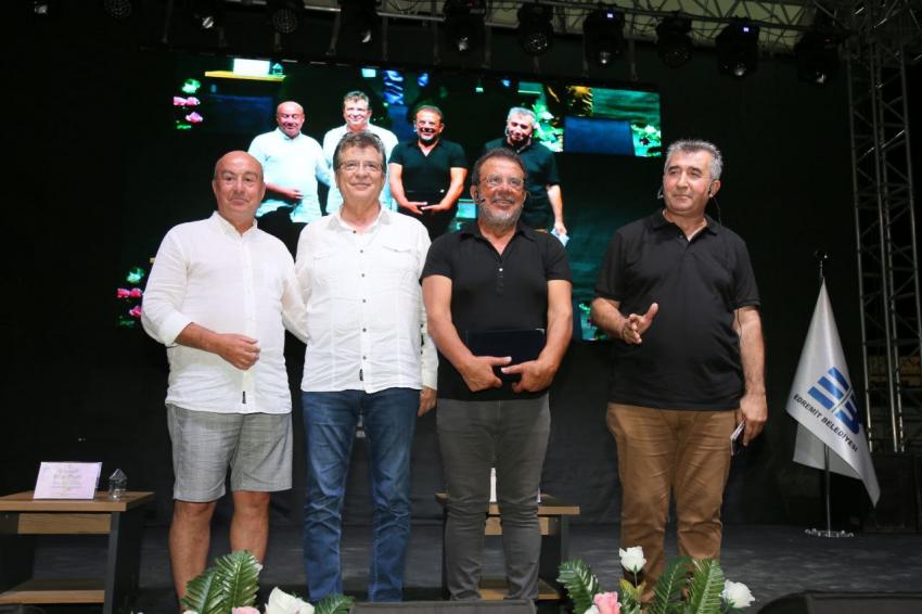 EDREMIT KITAP FUARI’NDA ALTINCI GÜN GERIDE KALDI