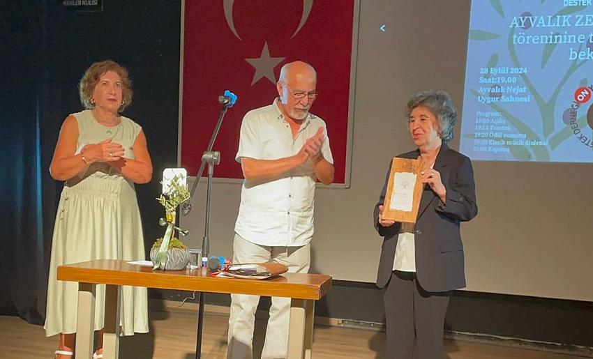 2024 AYVALIK ZEYTİN DALI ÖDÜLÜ AYVALIK TABİAT PLATFORMU’NUN OLDU