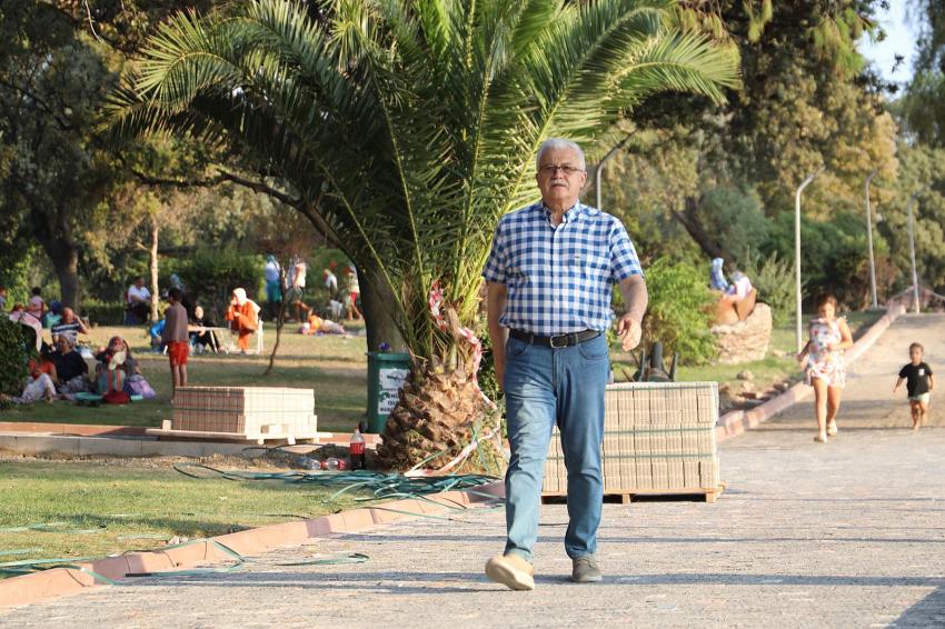 ÖREN’İN YOLLARI IŞIKLI SİSTEMLE ETAP ETAP YENİLENİYOR