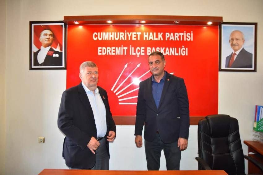 30 YILLIK DSP’LI CUMHURIYET BAYRAMI’NDA CHP’YE GEÇTI