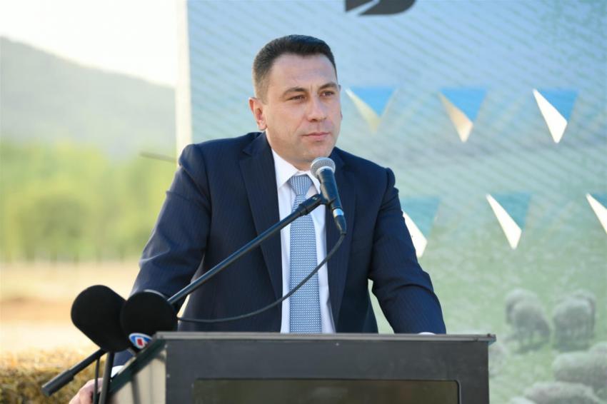 DURSUNBEYLİ ÜRETİCİYE DAMIZLIK  KÜÇÜKBAŞ HAYVAN DESTEĞİ