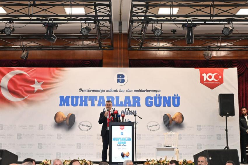 Başkan Yücel Yılmaz 20 ilçenin muhtarlarıyla bir araya geldi