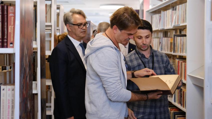 Engin Altan Düzyatan Büyükşehir’e hayran kaldı