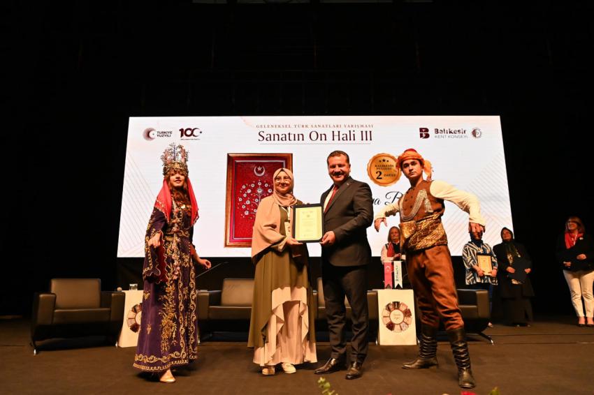 Sanatın On Hali Ödül Töreni 100. Yıl onuruna gerçekleştirildi