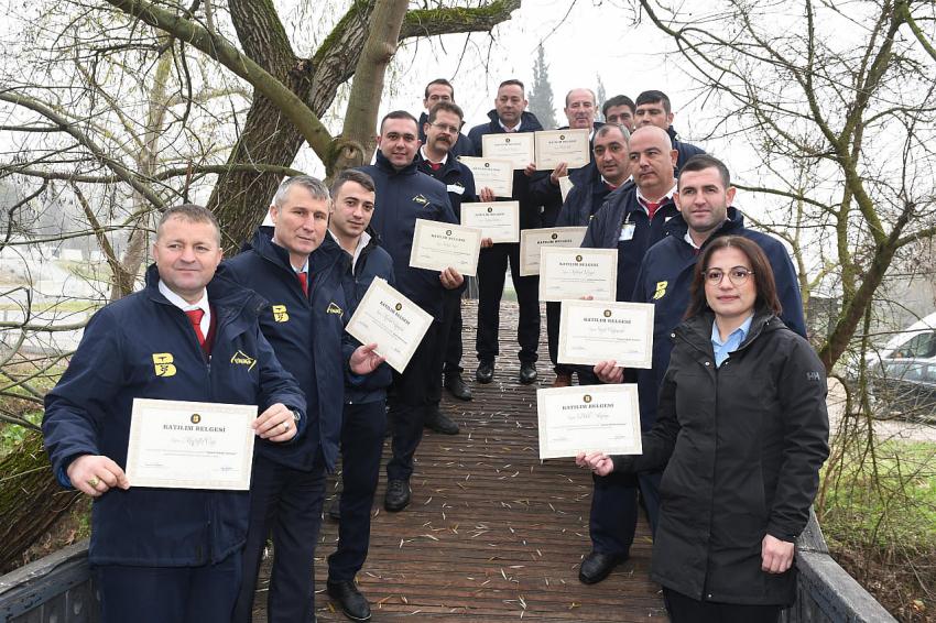 Büyükşehir, eğitimli şoförlerle kaliteli ulaşım hizmeti sağlıyor