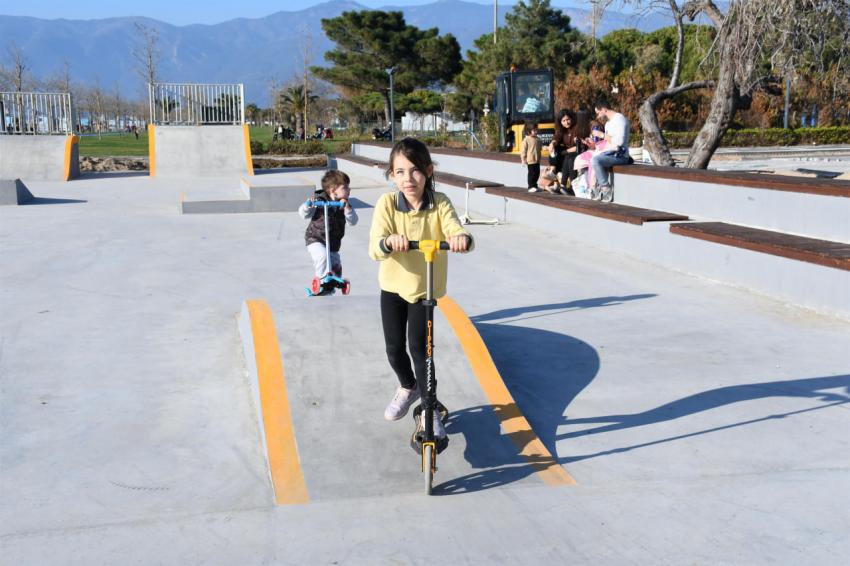 Gençlerin gözdesi skate parklar yaygınlaşıyor