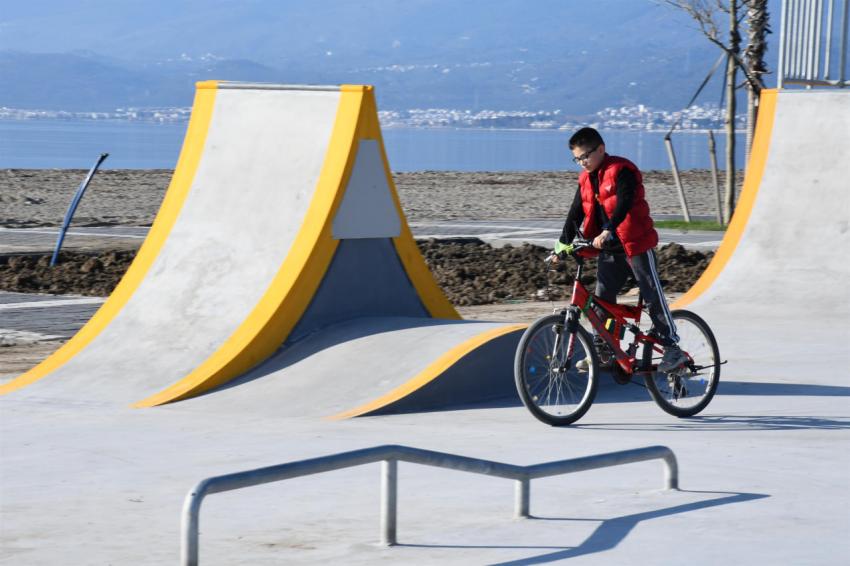 Gençlerin gözdesi skate parklar yaygınlaşıyor