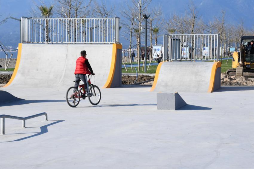 Gençlerin gözdesi skate parklar yaygınlaşıyor
