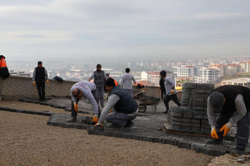 Atatürk Mahallesi’nde yollar yenileniyor